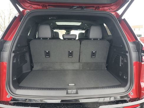 New 2026 GMC Acadia Denali w/ Super Cruise Package image 8