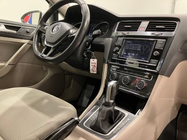 Used 2018 Volkswagen Golf S FWD image 47