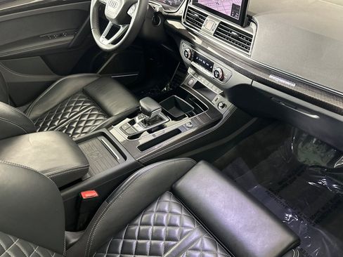 Used 2023 Audi SQ5 Prestige w/ Prestige Package image 15