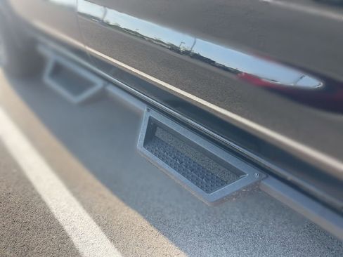 Used 2025 Nissan Frontier PRO-4X image 39