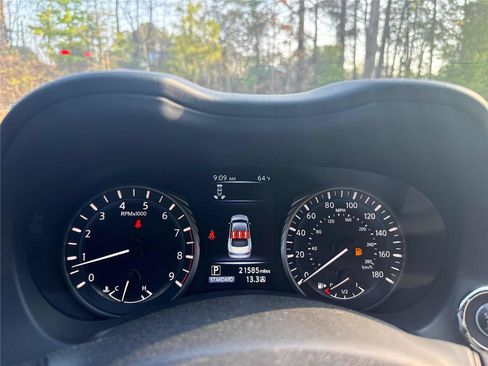 Used 2024 INFINITI Q50 Sensory image 16