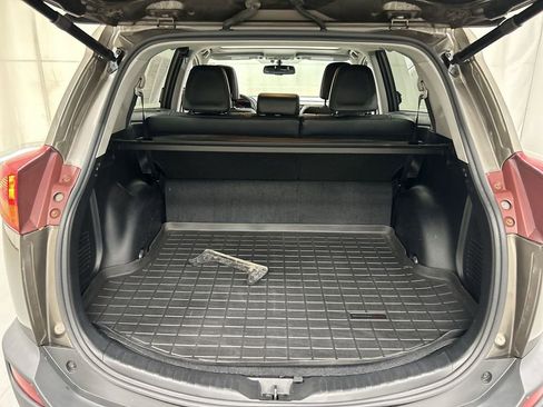 Used 2014 Toyota RAV4 Limited AWD/4WD image 22