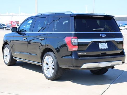 Used 2018 Ford Expedition Platinum RWD image 6