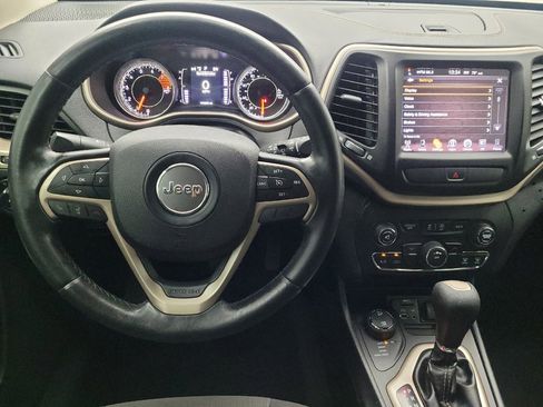 Used 2016 Jeep Cherokee Latitude w/ Comfort & Sound Group AWD/4WD image 22