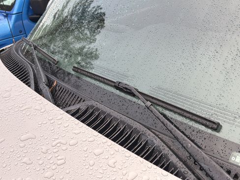 Used 2005 Chevrolet Tahoe Z71 w/ Preferred Equipment Group image 11