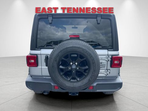 Used 2020 Jeep Wrangler Unlimited Sport AWD/4WD image 4