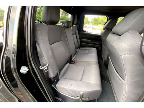 Used 2024 Toyota Tacoma SR5 AWD/4WD image 25