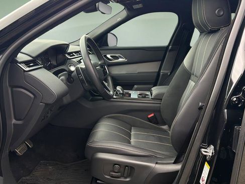 Used 2022 Land Rover Range Rover Velar R-Dynamic S image 11