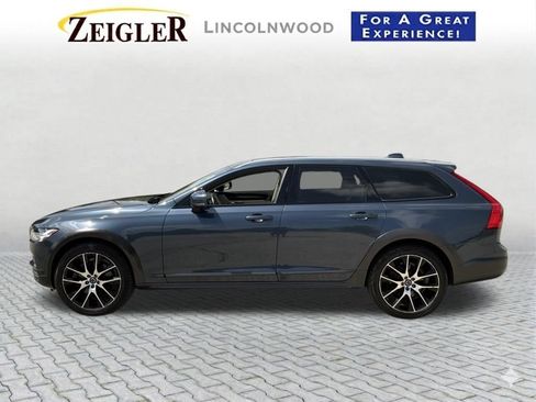 Used 2020 Volvo V90 T6 Cross Country w/ Protection Package AWD/4WD image 3