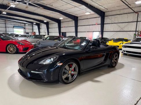Used 2018 Porsche 718 Boxster S RWD image 95