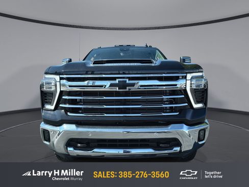 New 2026 Chevrolet Silverado 3500 LTZ w/ LTZ Convenience Package AWD/4WD image 1