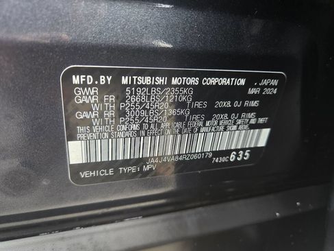 Used 2024 Mitsubishi Outlander SE AWD/4WD image 12