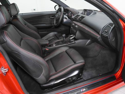Used 2011 BMW 1 Series M image 11