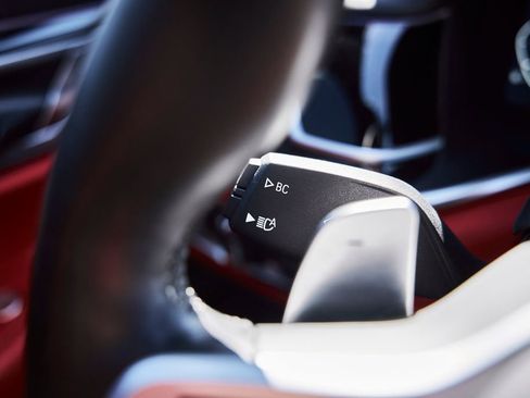 Used 2022 BMW M760i xDrive w/ Luxury Rear Seating Package AWD/4WD image 66