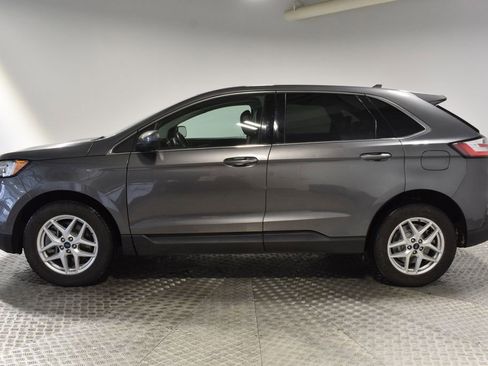 Used 2022 Ford Edge SEL image 2