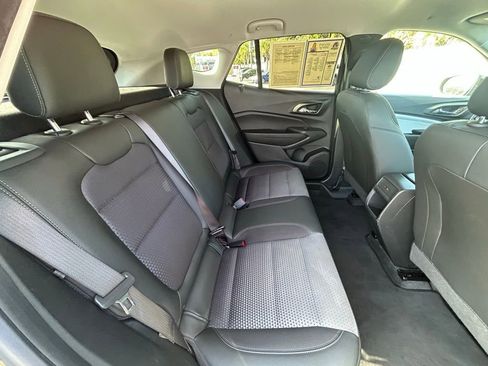 Used 2024 Chevrolet Trax LT image 22