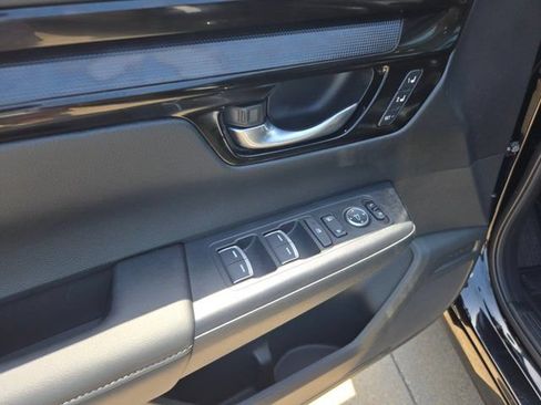 Used 2025 Honda CR-V EX-L image 14
