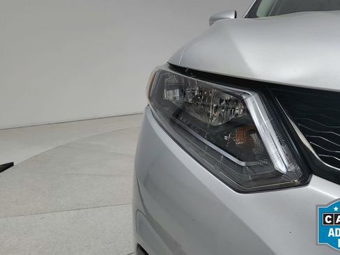 Used 2015 Nissan Rogue SL image 26