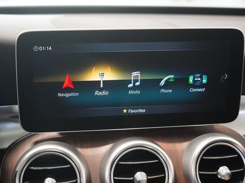 Certified 2020 Mercedes-Benz C 300 4MATIC Sedan image 21