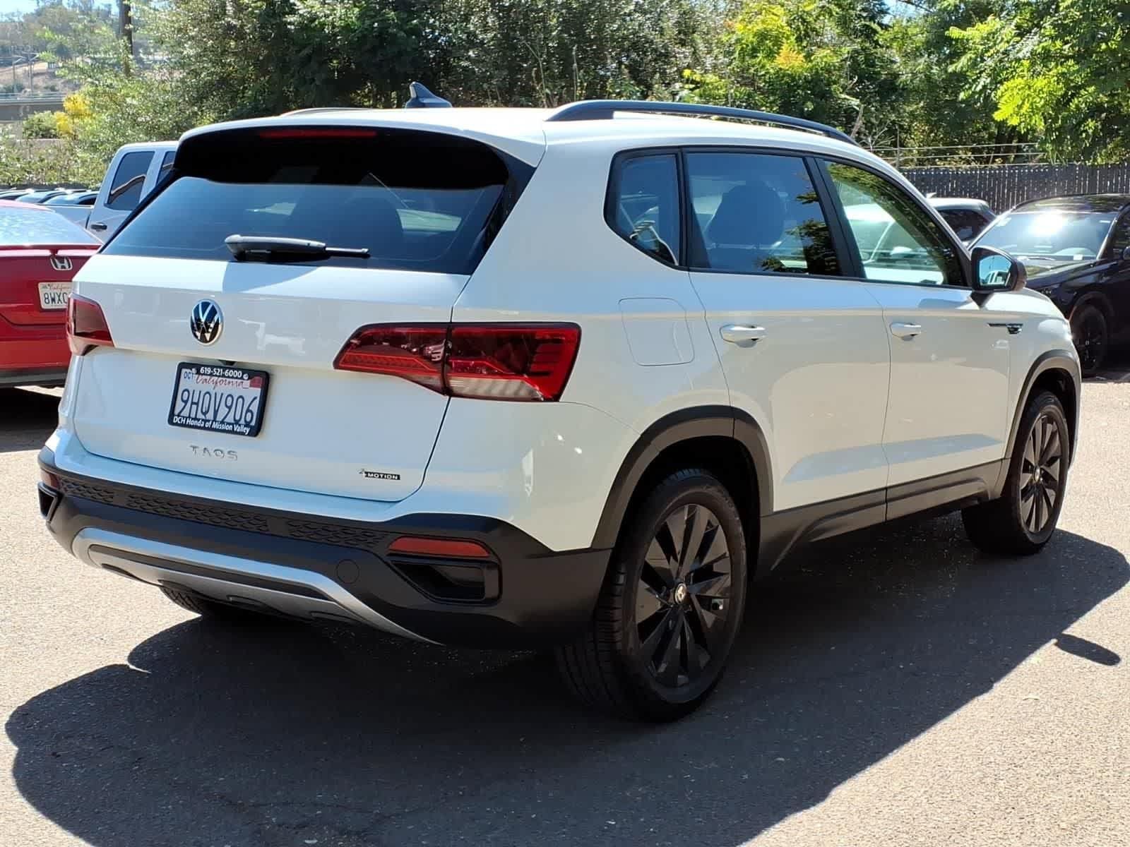 Used 2022 Volkswagen Taos S AWD/4WD image 4
