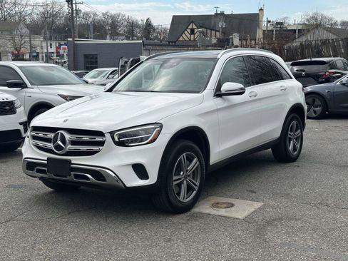 Used 2020 Mercedes-Benz GLC 300 4MATIC w/ Multimedia Package image 7