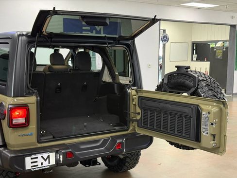 Used 2025 Jeep Wrangler Unlimited Sport S 4xe AWD/4WD image 12