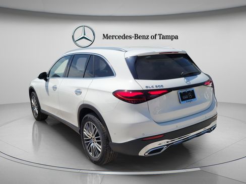 Certified 2026 Mercedes-Benz GLC 300 image 2