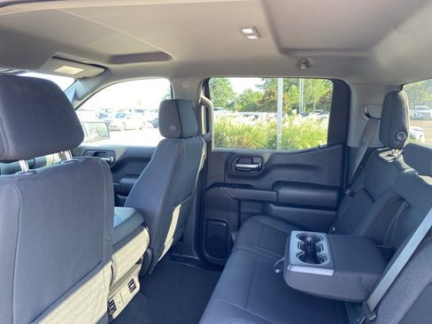 Used 2024 Chevrolet Silverado 1500 Custom Trail Boss AWD/4WD image 17