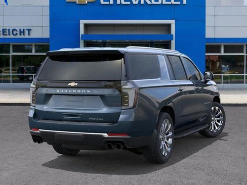 New 2025 Chevrolet Suburban Premier image 4