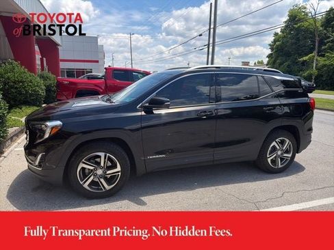 Used 2021 GMC Terrain SLT w/ Infotainment Package II AWD/4WD image 5