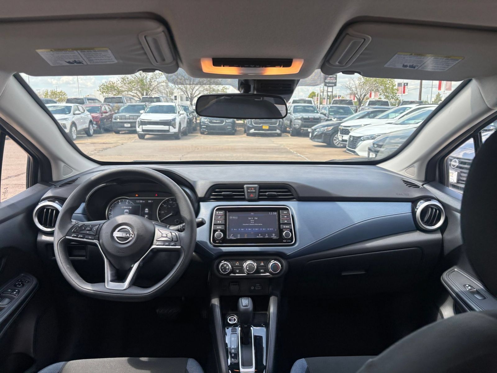 Used 2025 Nissan Versa SV FWD image 30