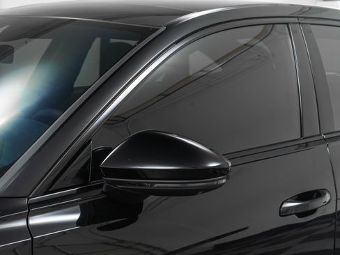 Used 2025 Audi S6 Premium Plus w/ Premium Plus Package image 38