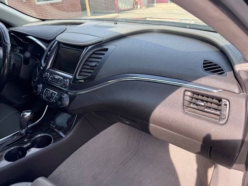 Used 2014 Chevrolet Impala LTZ FWD image 19