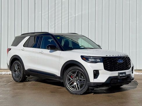 New 2026 Ford Explorer ST w/ Sun And Sound Package image 7