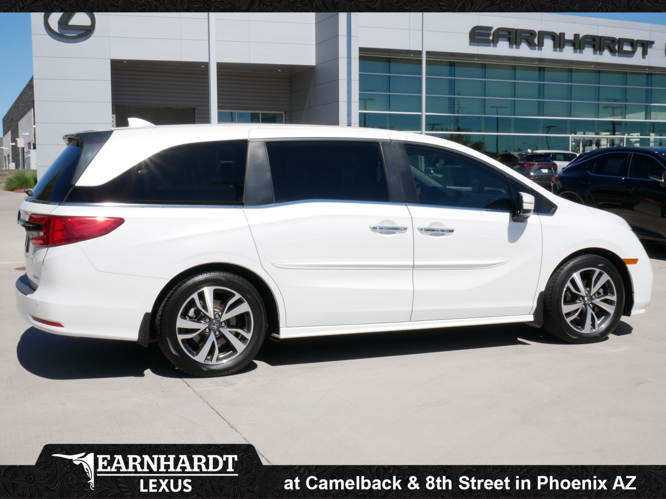 Used 2022 Honda Odyssey Touring image 9