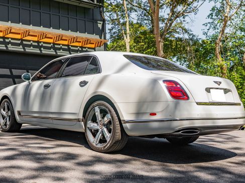Used 2019 Bentley Mulsanne Speed image 6