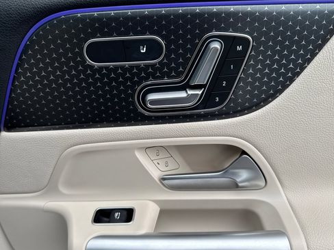 Used 2024 Mercedes-Benz GLA 250 4MATIC image 19