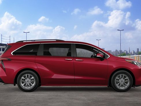 New 2026 Toyota Sienna XLE AWD/4WD image 12