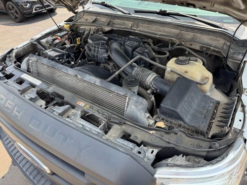 Used 2015 Ford F250 XL w/ Snow Plow Prep Package AWD/4WD image 21