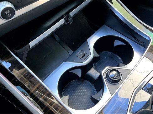 Used 2020 BMW X7 xDrive40i w/ Premium Package image 34