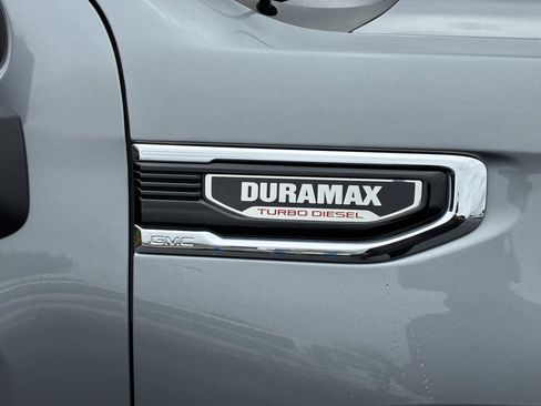 Used 2022 GMC Sierra 1500 Denali w/ Denali Premium Package AWD/4WD image 8