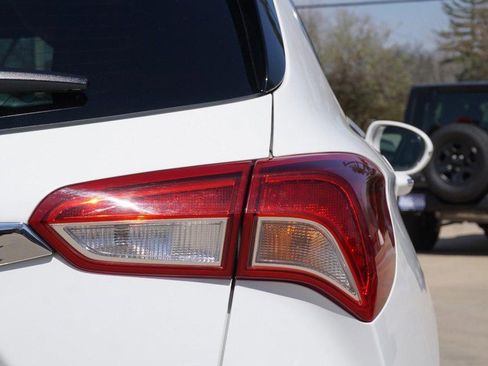 Used 2019 Buick Envision Essence image 17