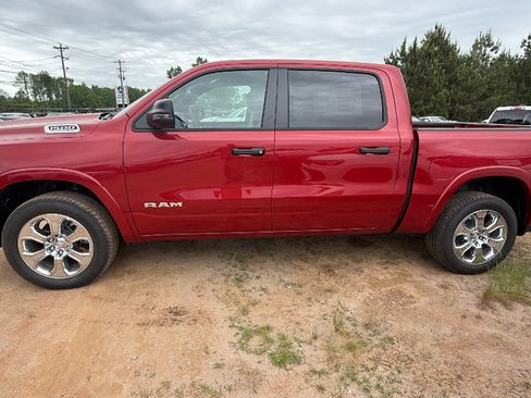 New 2026 RAM 1500 Big Horn AWD/4WD image 11