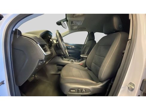 Used 2021 GMC Terrain SLE w/ Driver Convenience Package AWD/4WD image 12
