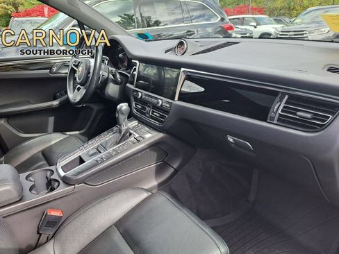 Used 2021 Porsche Macan S image 17