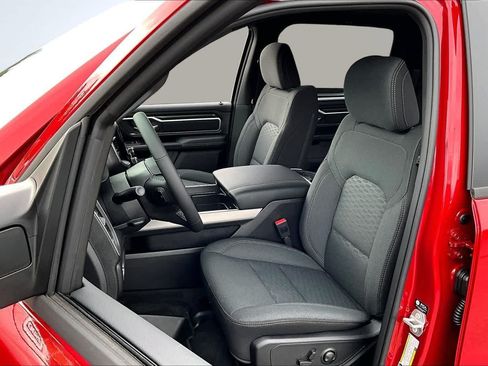 New 2026 RAM 1500 Big Horn AWD/4WD image 11