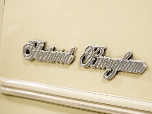 Used 1986 Cadillac Brougham Brougham image 26