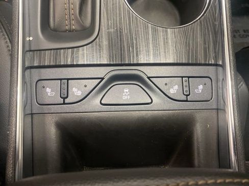 Used 2020 Chevrolet Impala LT w/ LT Convenience Package image 26