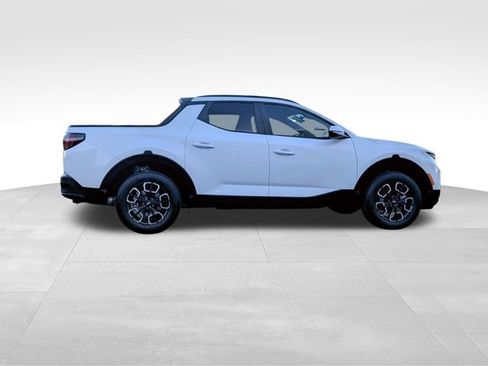 Used 2023 Hyundai Santa Cruz SEL Premium image 4