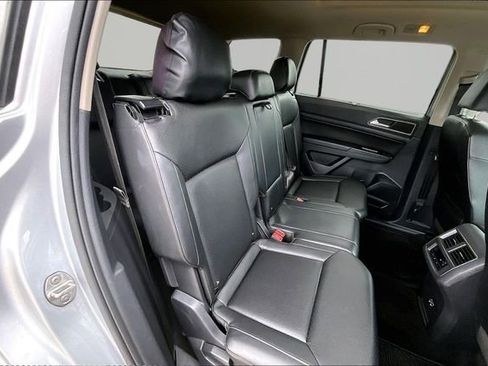 Used 2019 Volkswagen Atlas SEL FWD image 29